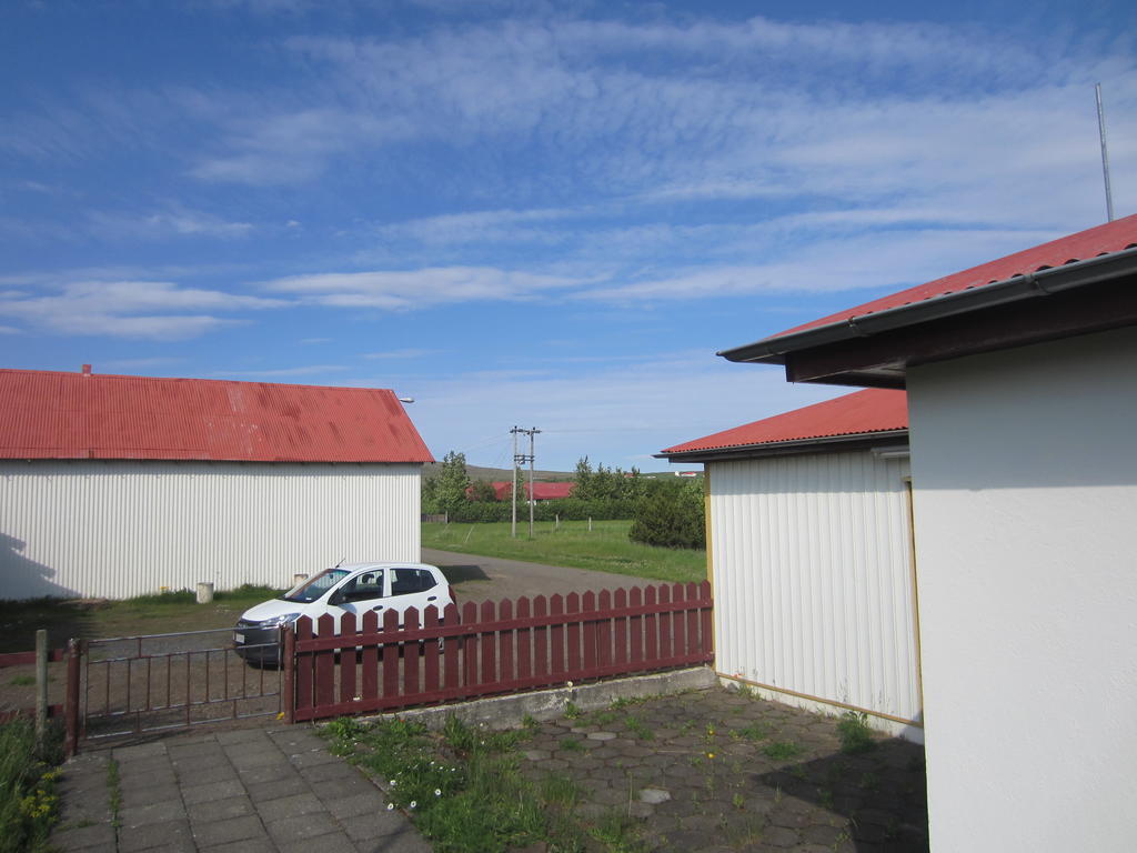 Nes Guesthouse Reykholt  Exterior foto