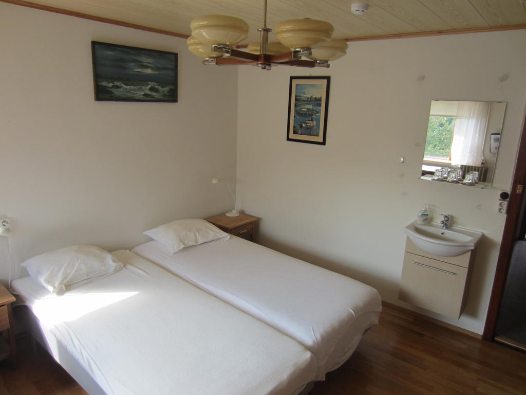 Nes Guesthouse Reykholt  Quarto foto