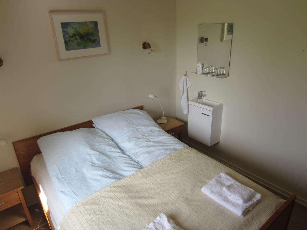 Nes Guesthouse Reykholt  Quarto foto